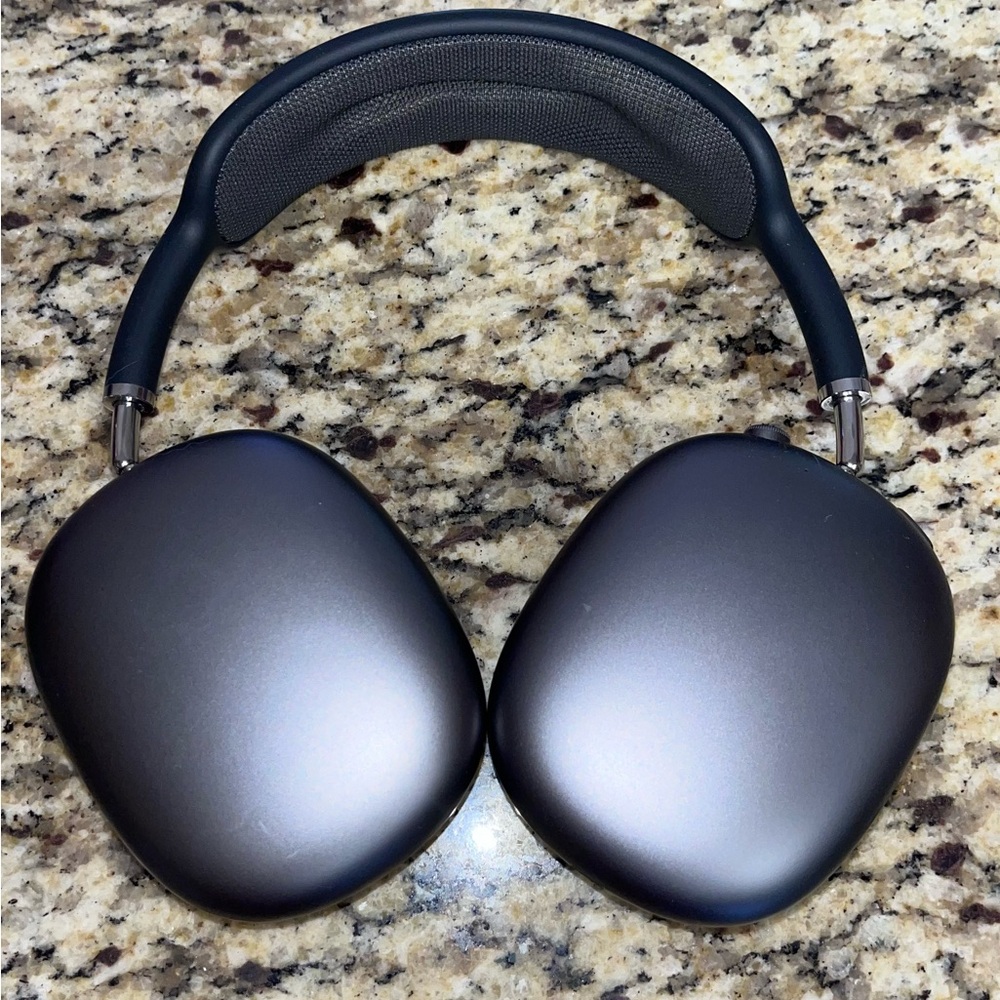 Apple Air Pod Pro Max